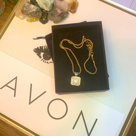 Vintage Avon Pave Rope Necklace with two tone removable Rhinestone Pendant - Picture 12 of 13